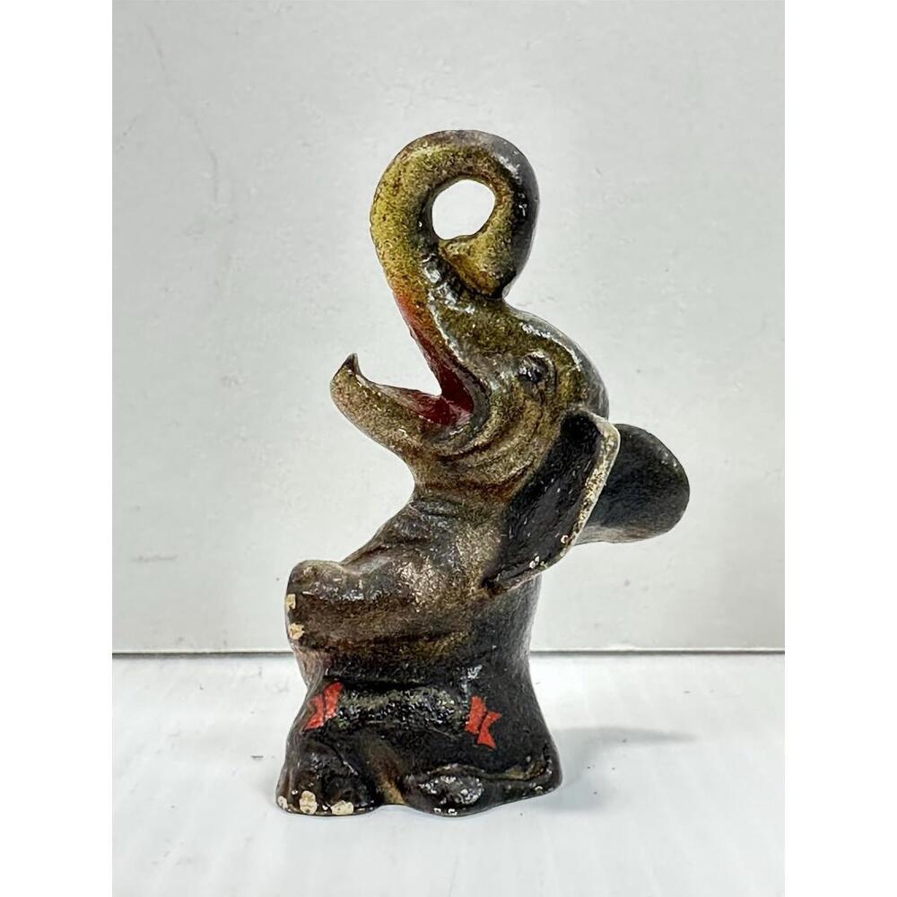 VINTAGE HUBLEY JOHN WRIGHT PAINTED CAST IRON ELEPHNAT BOTTLE OPENER SOUVENIR
